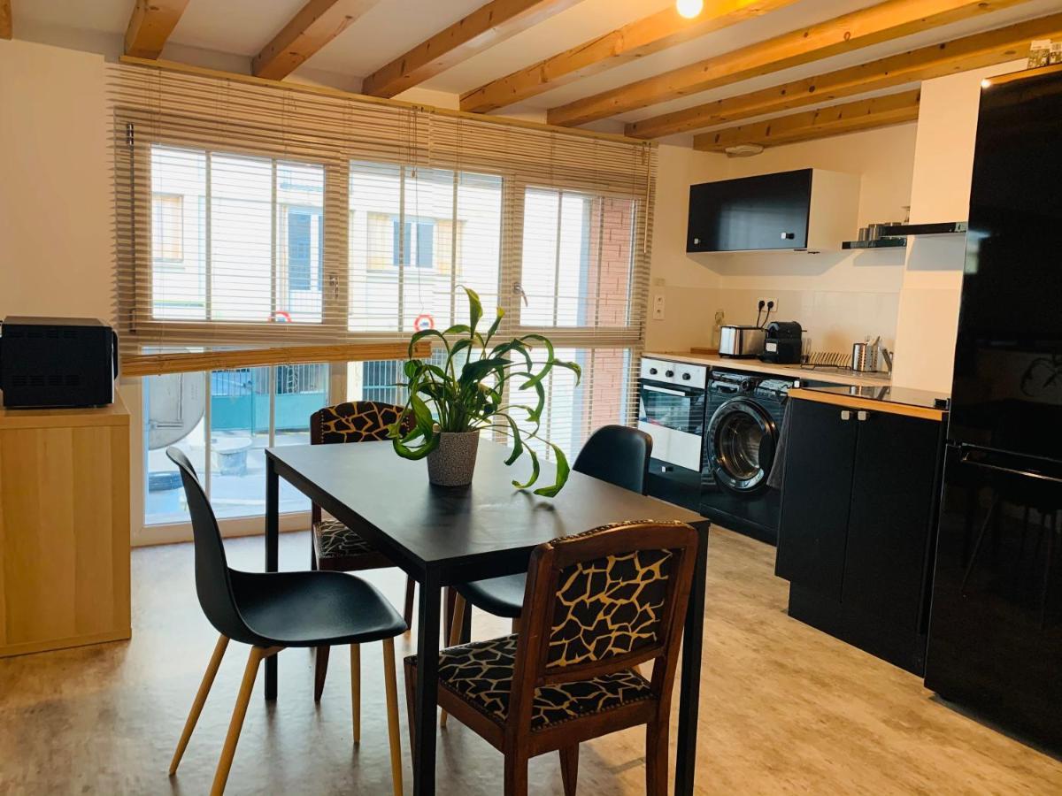 Loft 60M2 2-4 Personnes Avec Garage Et Wifi 3 Rue St Joseph St Etienne Proche Centre-Ville Saint-Etienne  Bagian luar foto